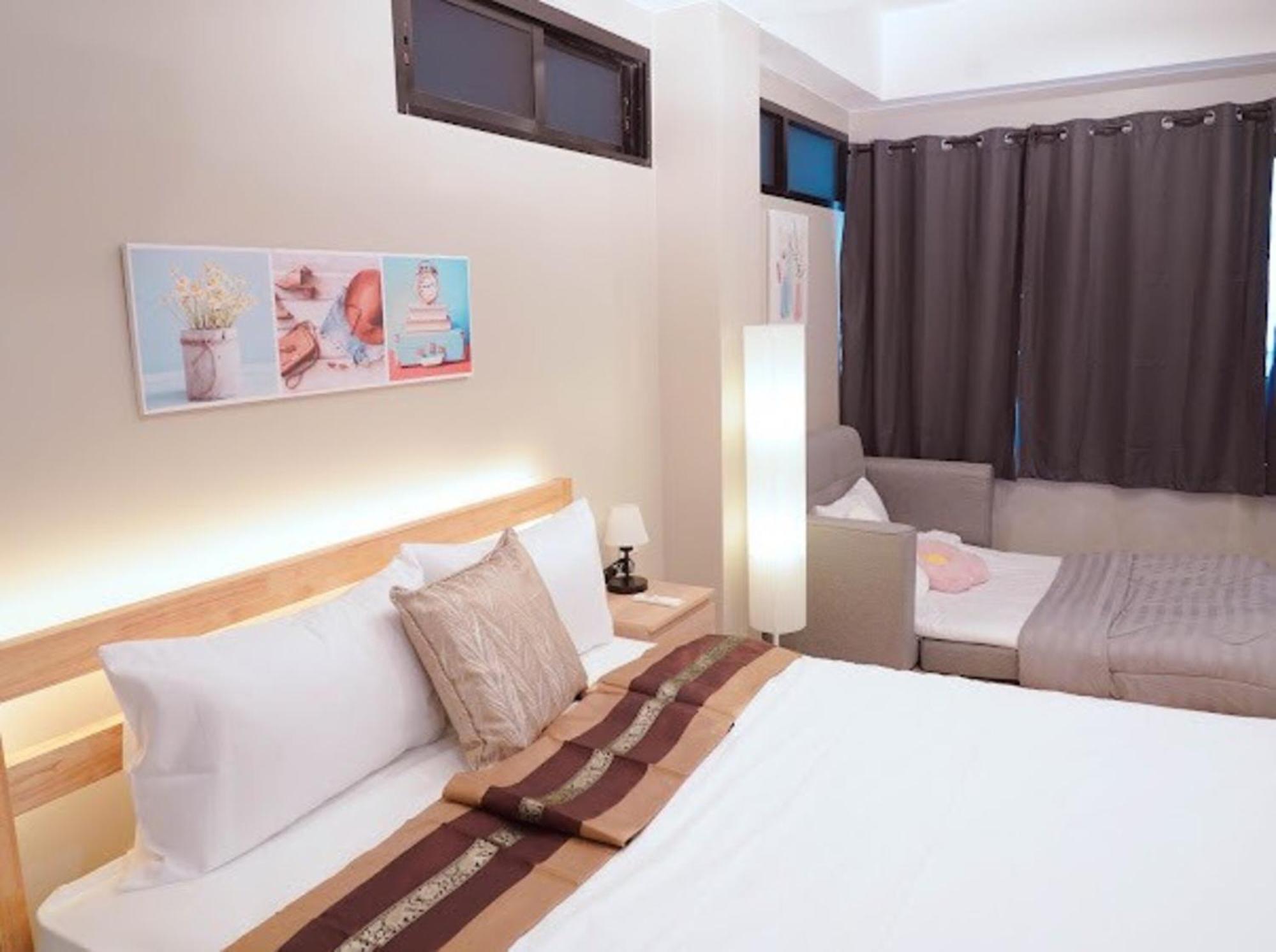 Bnb98 Silom Hotel Bangkok Buitenkant foto