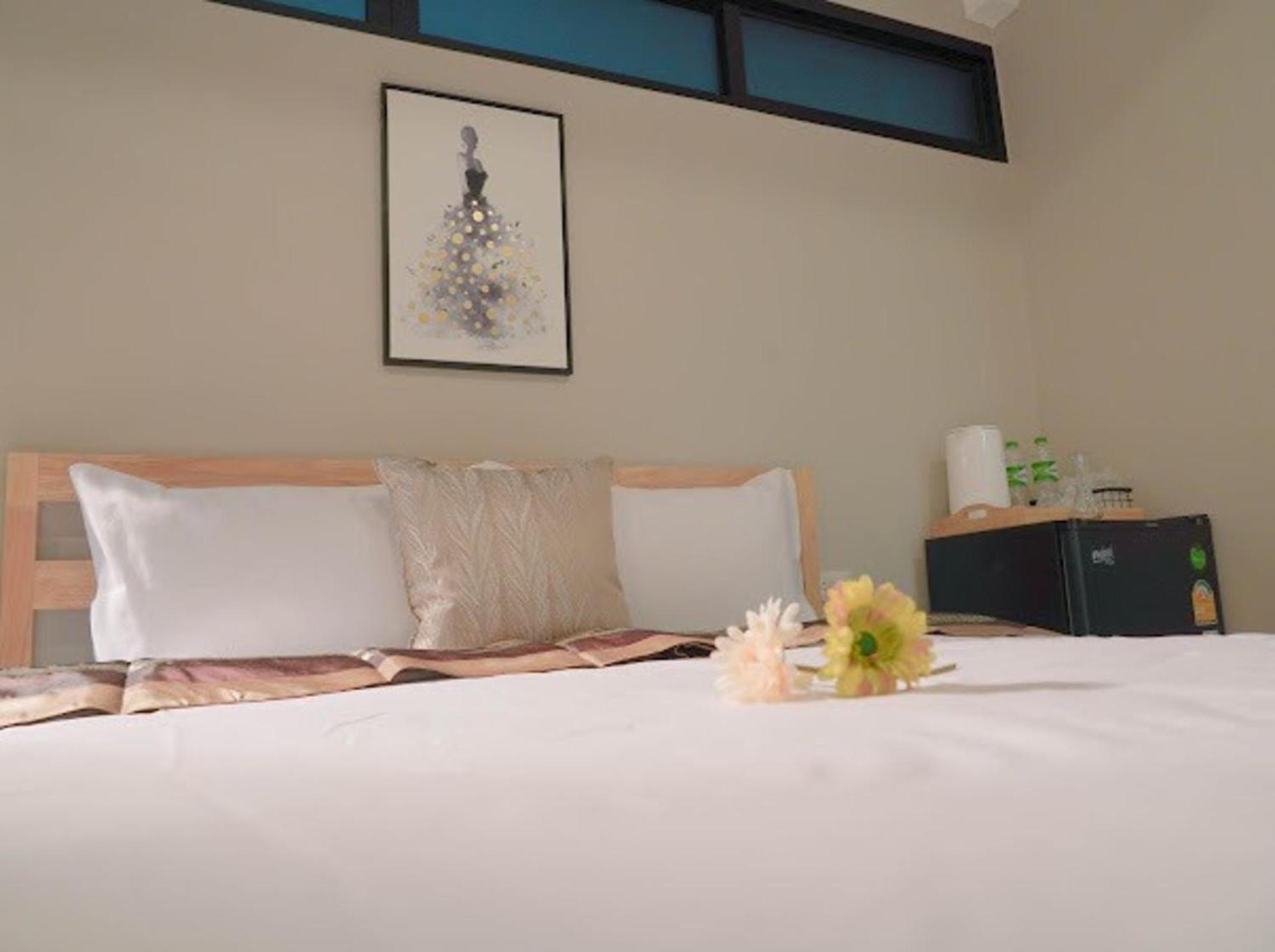 Bnb98 Silom Hotel Bangkok Buitenkant foto
