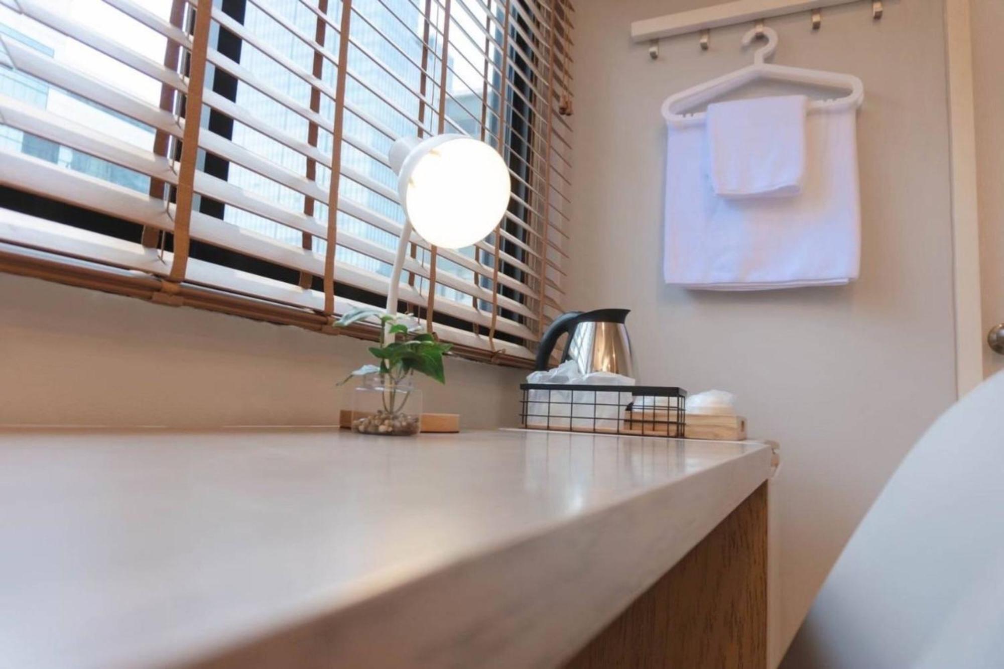 Bnb98 Silom Hotel Bangkok Buitenkant foto